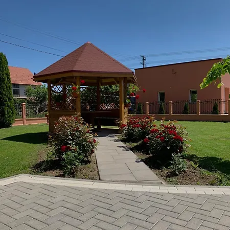 Markovic アパート *